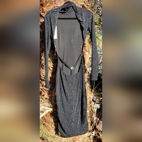 NWT MESHKI Long Sleeve backless low back high neck long dress rhinestone detail - Picture 16 of 16